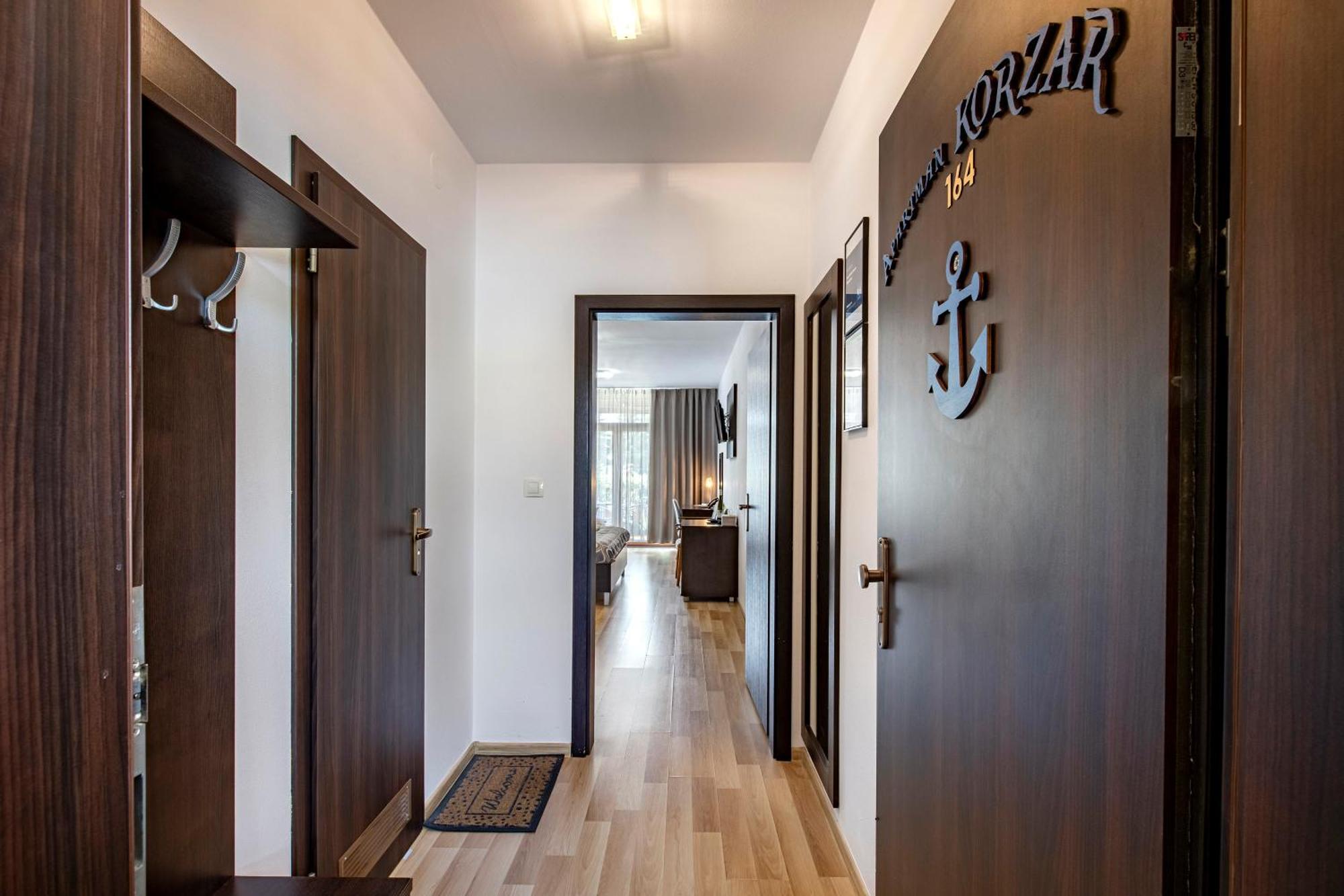 Besenova Apartman Korzar Exteriér fotografie